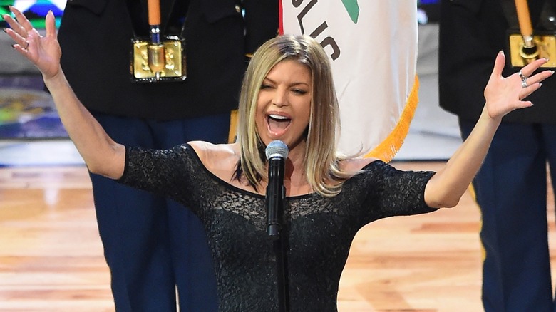 Fergie performs "The Star-Spangled Banner" at the 2018 NBA All Star Games