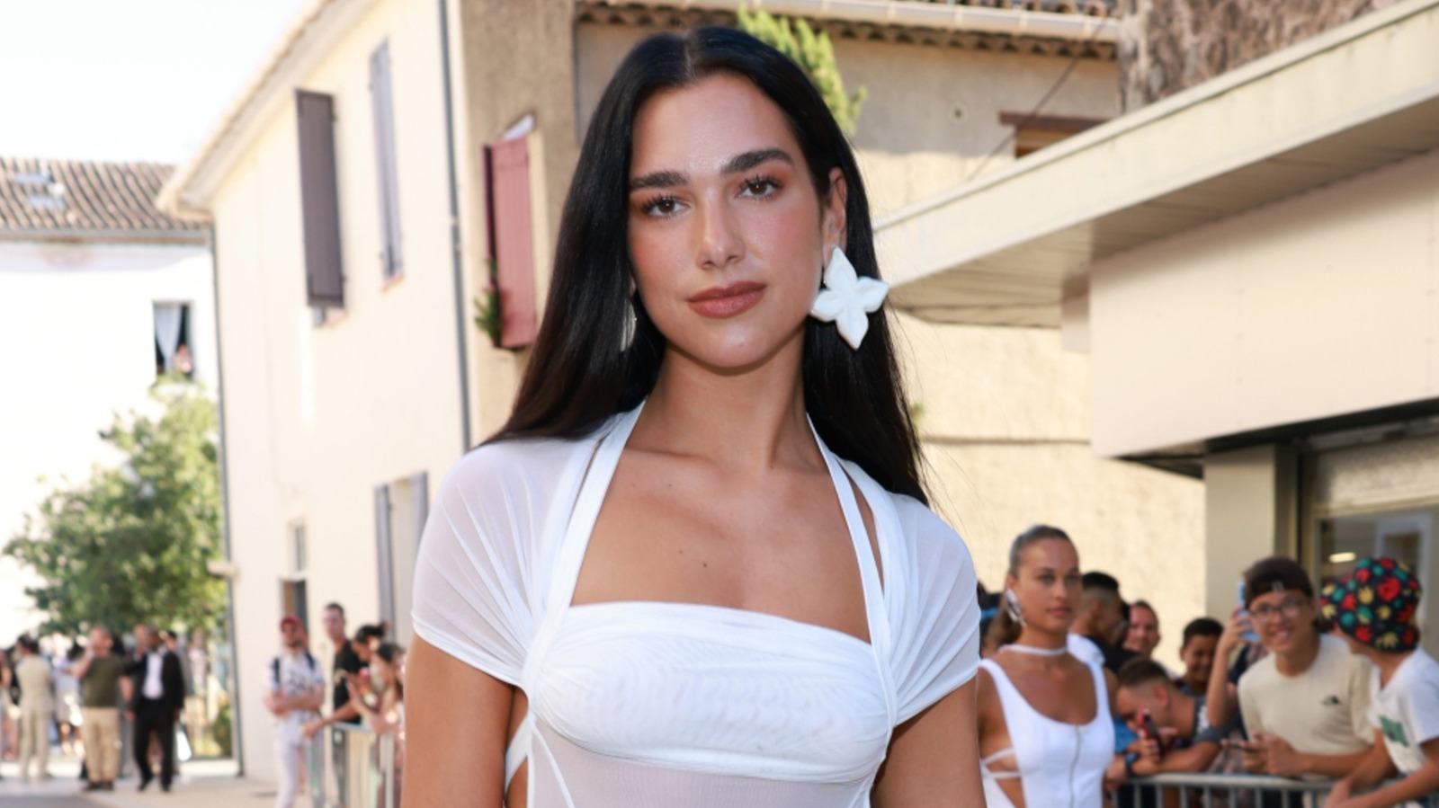 10 Celebs Who Shamelessly Crossed The Line As Wedding Guests
