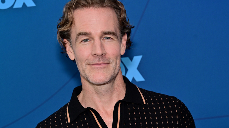 James Van Der Beek attending a red carpet event in 2019