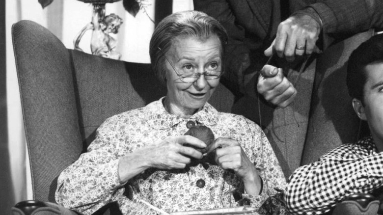 Irene Ryan as Granny in "Beverly Hillbillies"