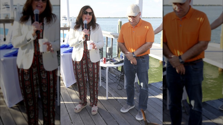 Rachael Ray and Lee Schrager standing together at the Nutrish Yappie Hour 2016