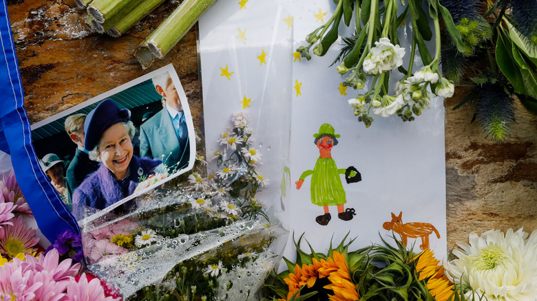 A child's drawing in tribute to Queen Elizabeth II