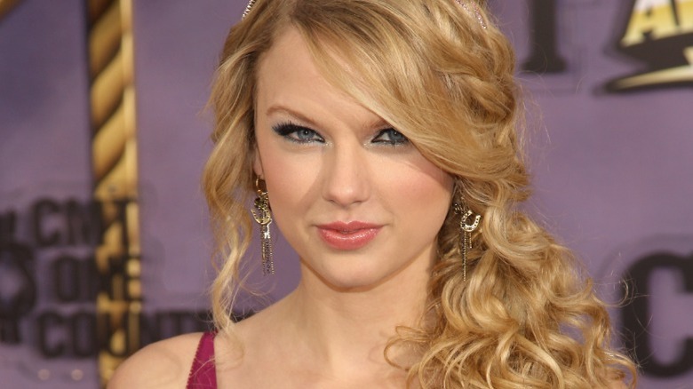 Young Taylor Swift