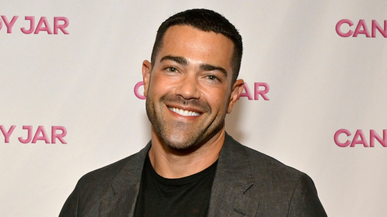 Jesse Metcalfe smiling