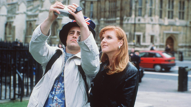 Sarah Ferguson and Matt LeBlanc in a 1998 episode of "Friends"