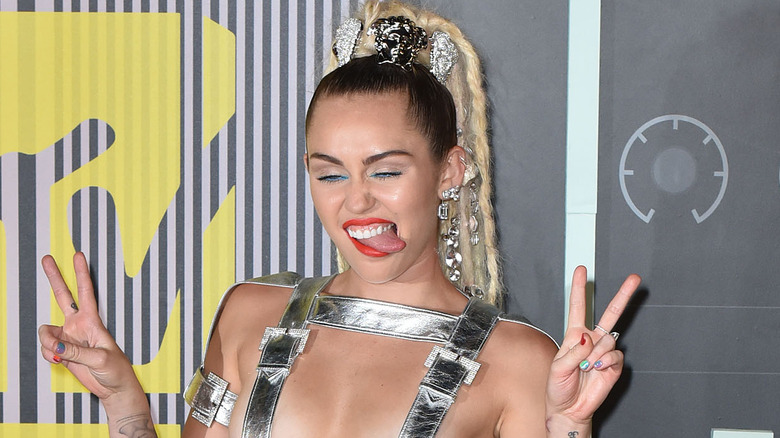 Miley Cyrus 2015 VMAs
