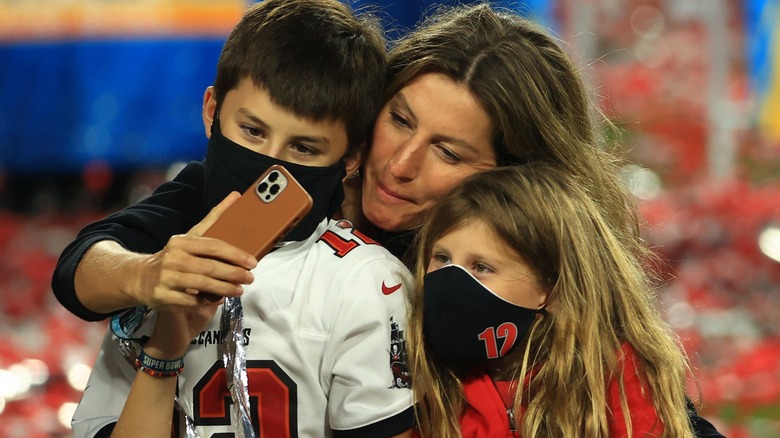 Gisele Bündchen celebrates with children Vivian Brady and Benjamin Brady
