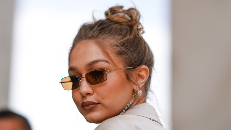 Gigi Hadid bun