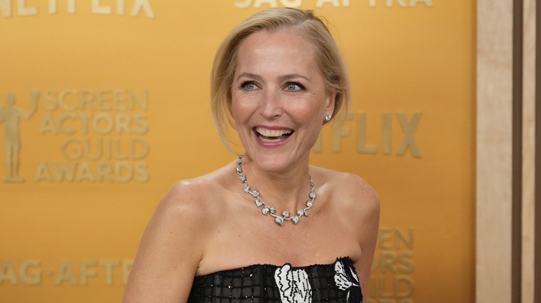 Gillian Anderson wearing a black dress at the SAG Awards