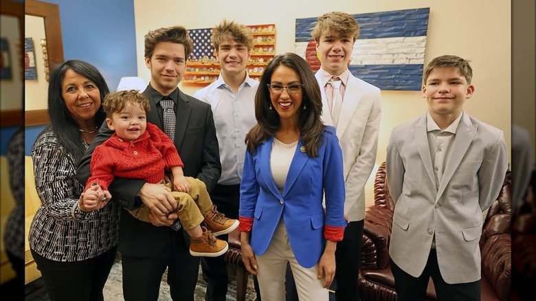 Lauren Boebert poses for a photo with her family