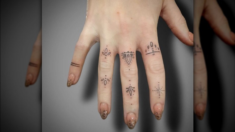 37 Cute Finger Tattoos For Women  ZestVine  2021