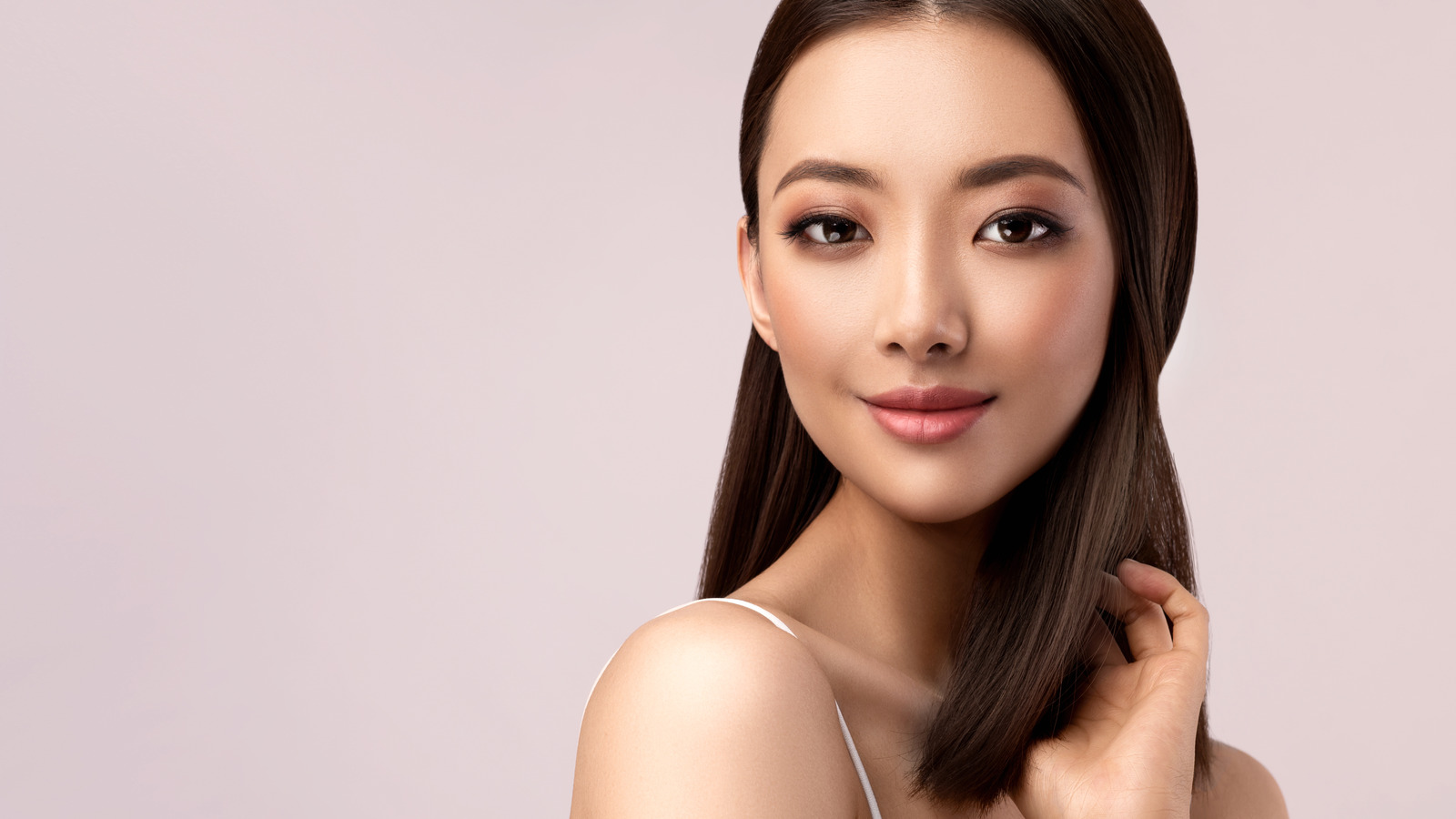 25 Hairstyles To Complement Super Straight Hair 25 Hairstyles To Complement Super Straight Hair