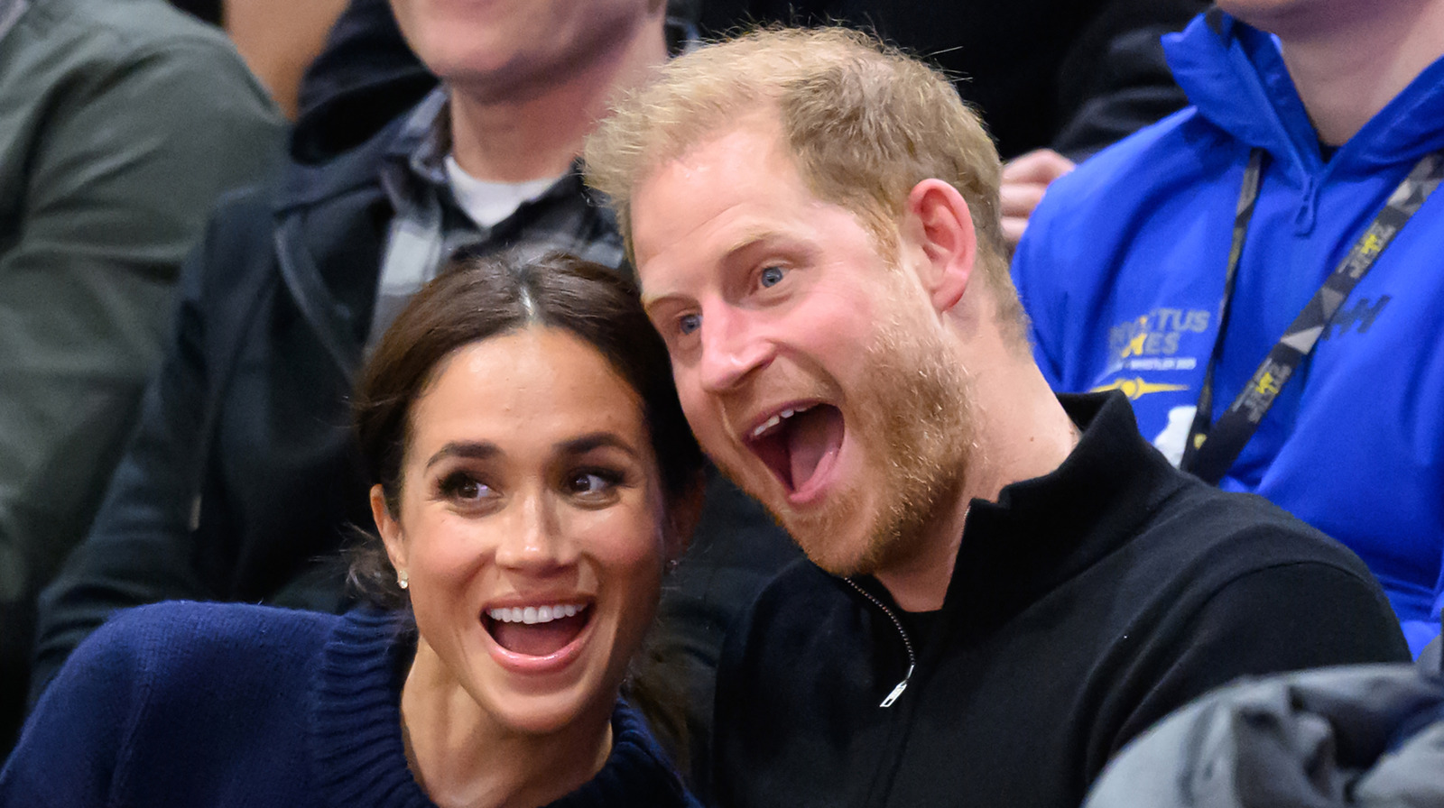 <a href="https://www.thelist.com/1805618/pics-of-prince-harry-meghan-makle-kids-look-just-like-father/" target="_blank">3 Pics Of Prince Harry & Meghan Markle’s Kids That Prove They Look Just Like Their Dad</a>