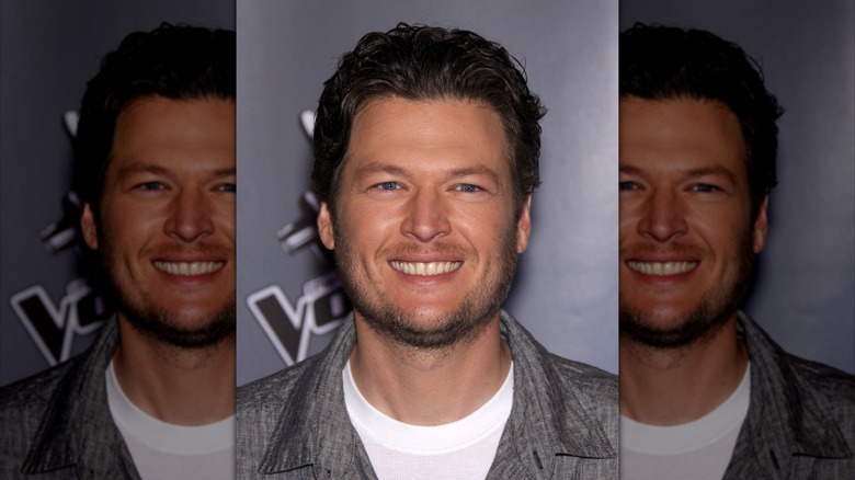 Closeup of Blake Shelton in 2011