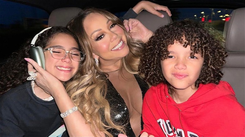 Mariah Carey with her twin children