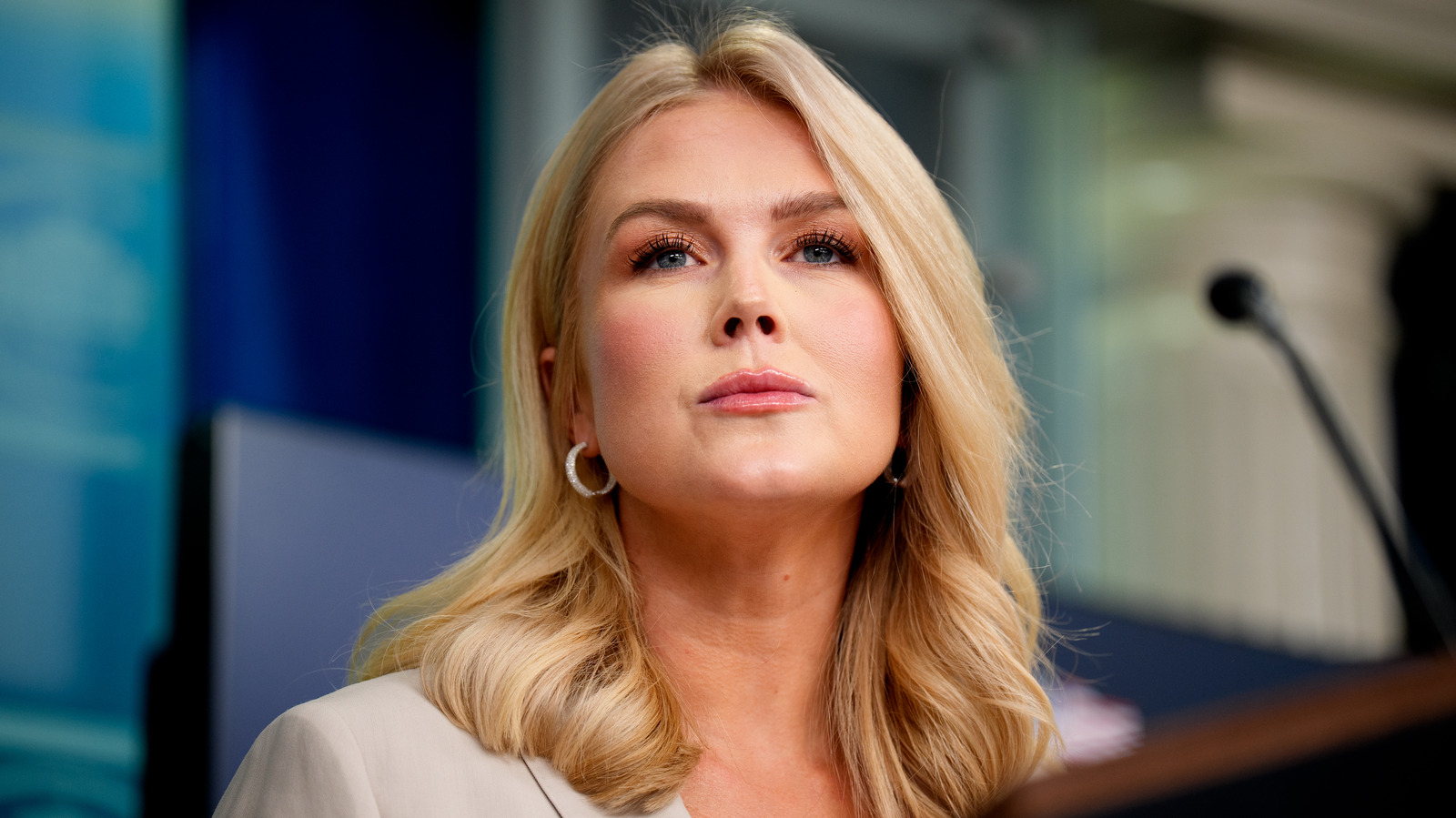 <a href="https://www.thelist.com/1851234/karoline-leavitt-tan-fails-worse-donald-trump/" target="_blank">5 Times Karoline Leavitt’s Tan Fails Were Almost Worse Than Trump’s</a>