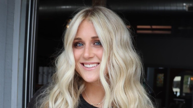 Riley Gaines shows off her new hair style for Instagram (2022)