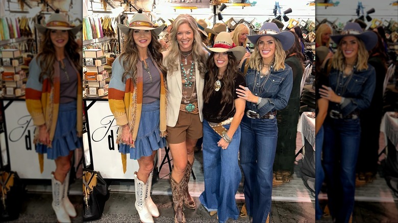 Kristi Noem posing with others