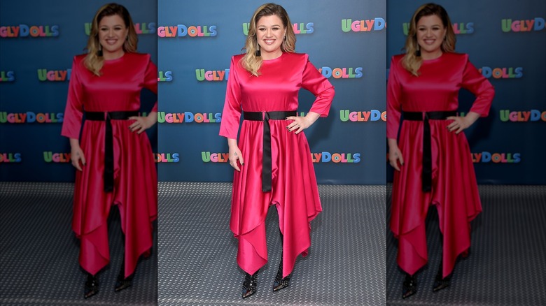 Kelly Clarkson hot pink dress UglyDolls movie premiere