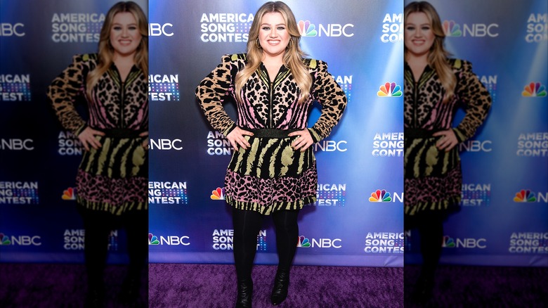 Kelly Clarkson mixed animal-print top