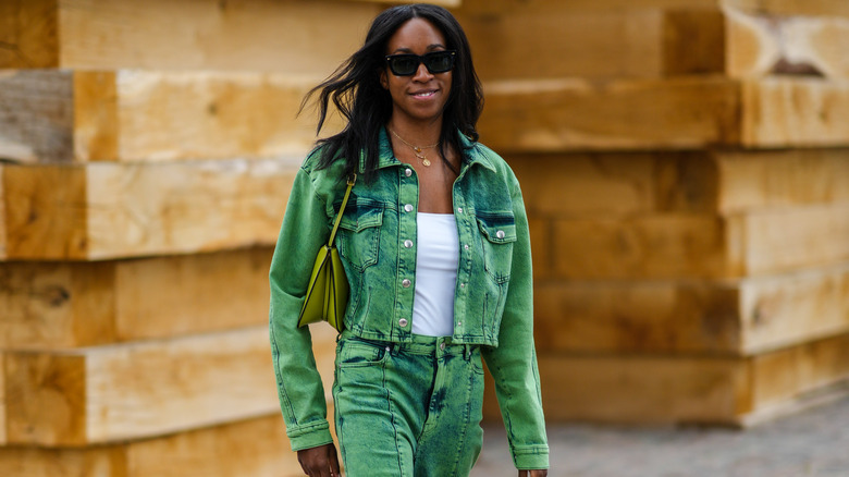 The Most Wearable Fashion Trends To Try This Spring  Wearables fashion,  Jean fashion trends, Trendy outfits