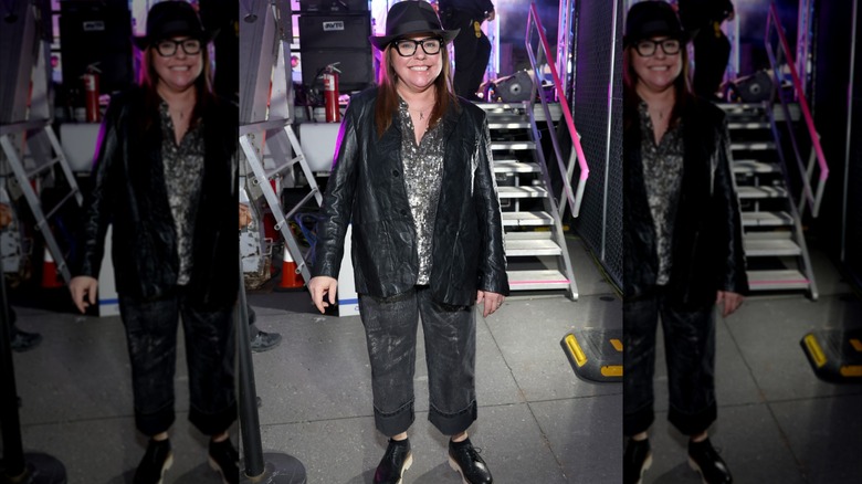 Rachael Ray wearing an outdated pair of capri pants and a trilby hat