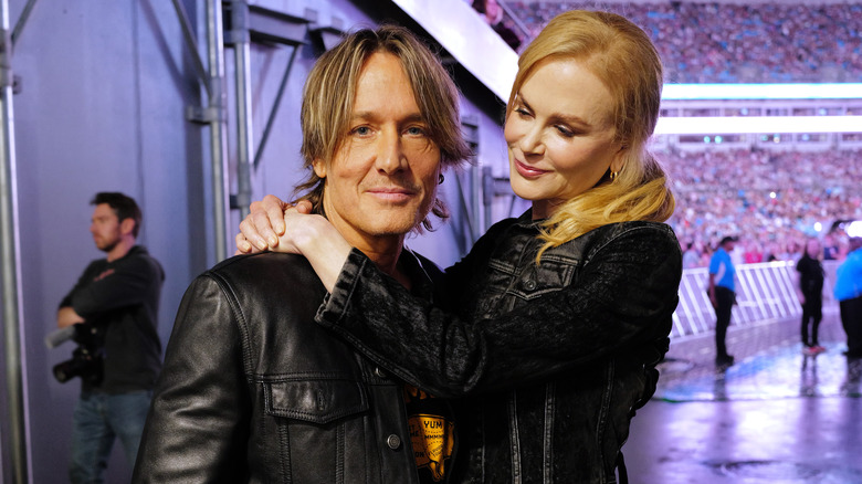 Nicole Kidman embracing Keith Urban