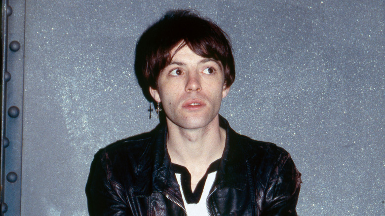 Richey Edwards looking off into the distance