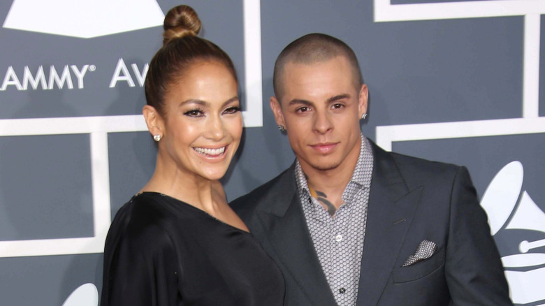 Jennifer Lopez and Casper Smart posing