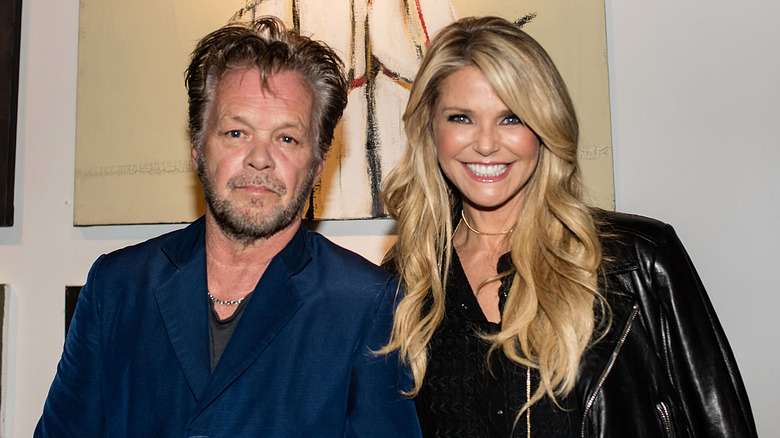 John Mellencamp and Christie Brinkley shoulder to shoulder