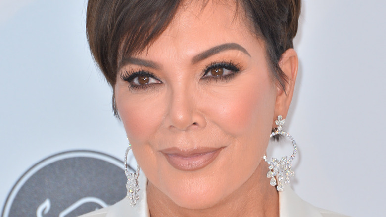 Kris Jenner posing at event