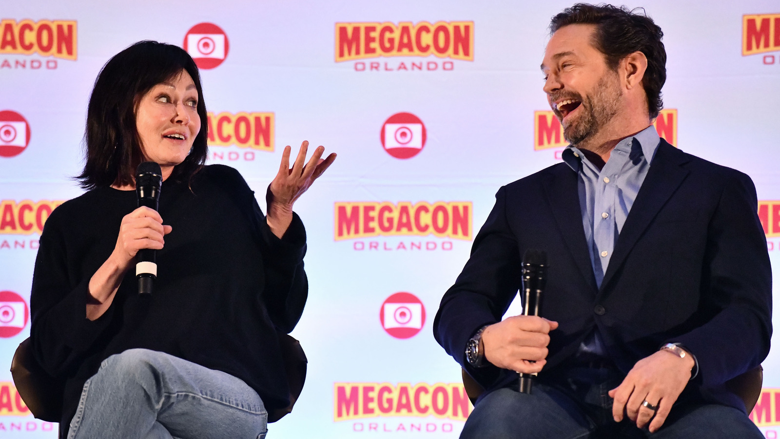 A Look Back At Shannen Doherty's Relationship With 90210 Costar Jason