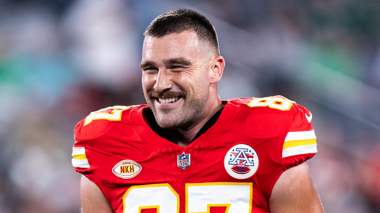 Travis Kelce smiling Chiefs game