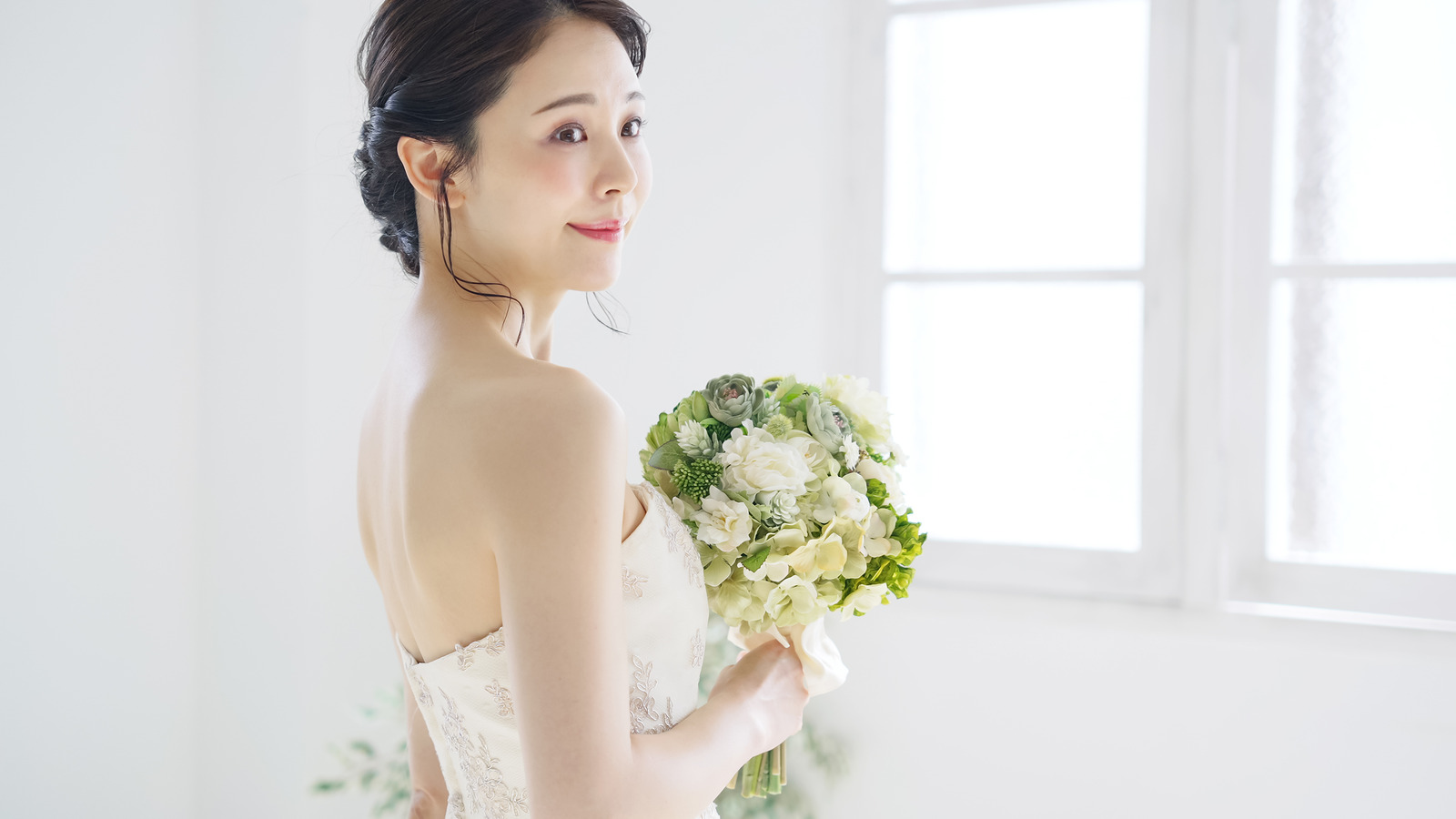 Eine minimalistische Hochzeit kann Ihren Brautstress reduzieren und bares Geld sparen