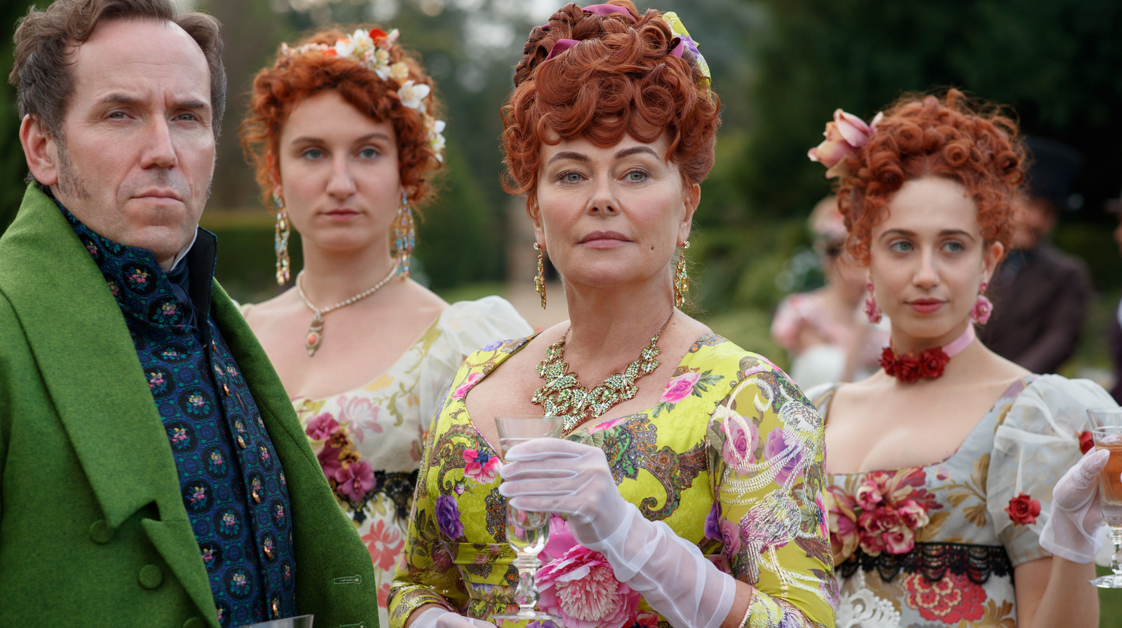 A Refresher On What Is Going On With The Featherington Family Going