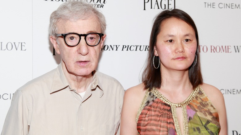 Woody Allen and Soon-Yi Previn posing 