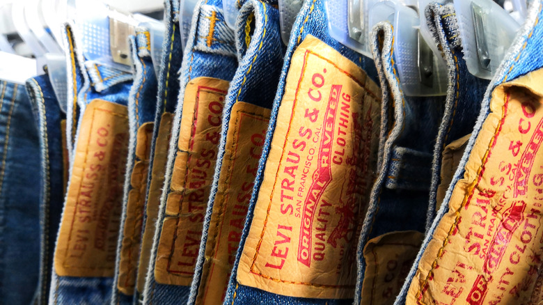 Levi's with tags