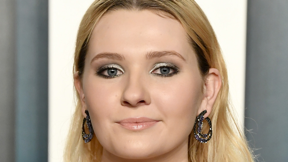 Abigail Breslin posing