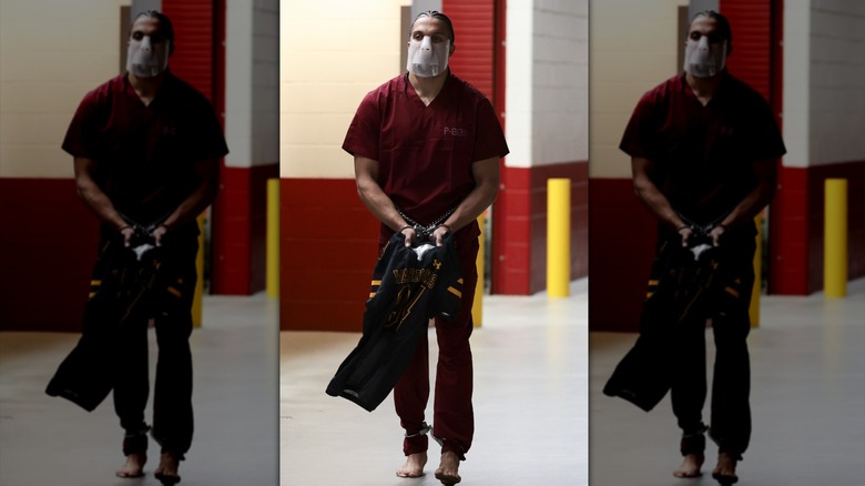 Mack Hollins arriving for Super Bowl 2026 in his Hannibal Lecter costume