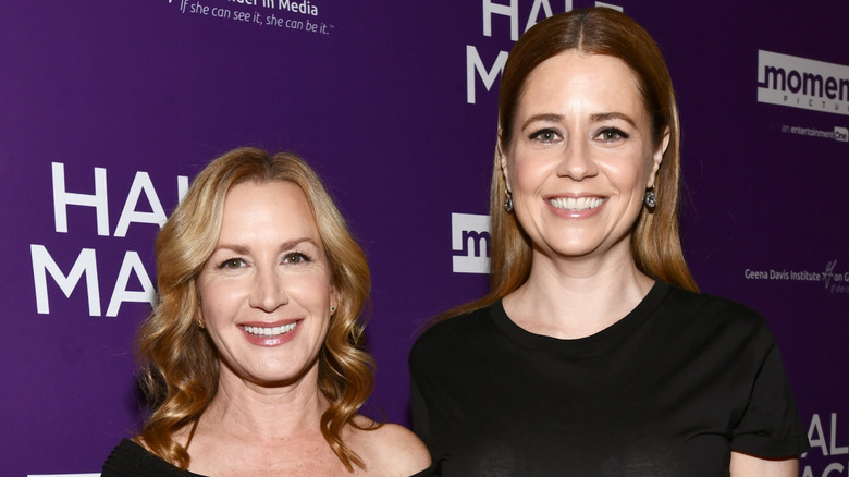 Angela Kinsey and Jenna Fischer smiling