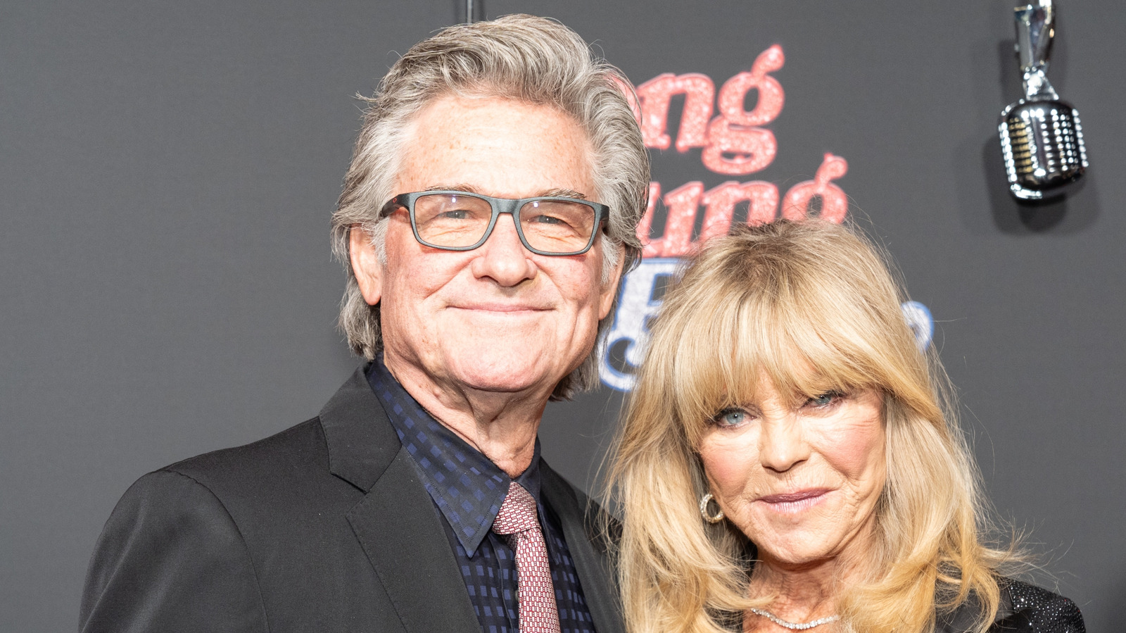 <a href="https://www.thelist.com/2164193/adorable-goldie-hawn-kurt-russell-moments-captured-on-camera/" target="_blank">Adorable Goldie Hawn & Kurt Russell Moments Captured On Camera</a>
