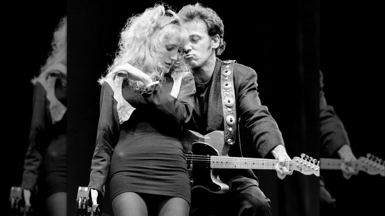 Patti Scialfa and Bruce Springsteen on the 1988 "Tunnel of Love Express" tour