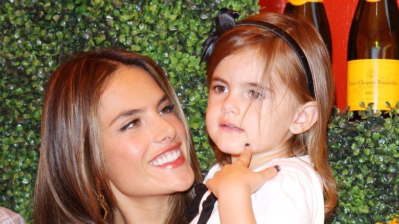Alessandra Ambrosio and daughter Anja 