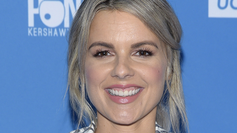 Ali Fedotowsky-Manno smiling