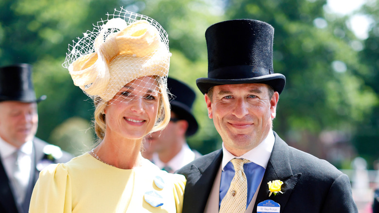 Harriet Phillips yellow suit and Peter Phillips at Royal Ascot 2025
