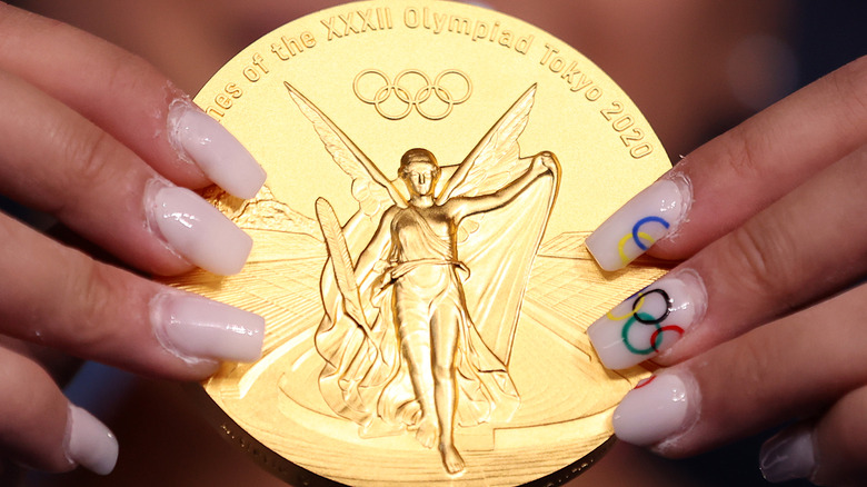 All About The Nail Salon That Created Suni Lee's Olympic Acrylics