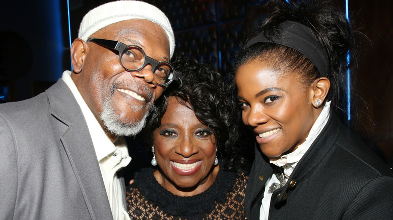Samuel L. Jackson,  ﻿LaTanya Richardson Jackson, and Zoe Jackson posing