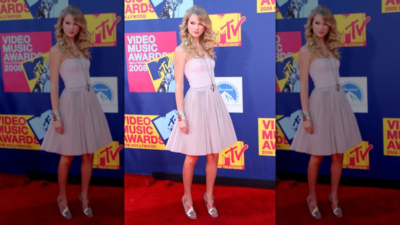 Taylor Swift at the 2008 MTV Video Music Awards on September 7, 2008