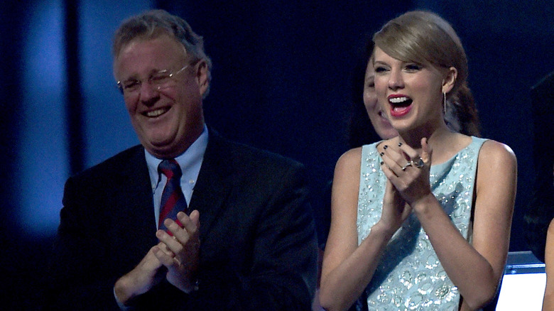 All Of The Similarities Between Taylor Swift's Dad Scott And Travis Kelce's Mom Donna