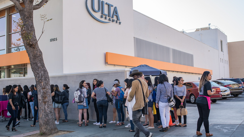 Crowd waiting outside Ulta Beauty store